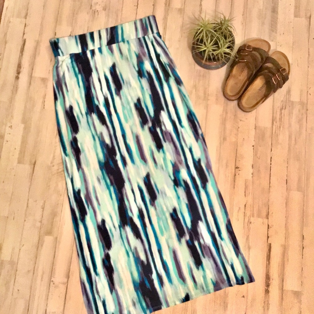 A.n.a maxi skirt, boho/coastal vibe. Like new, MED